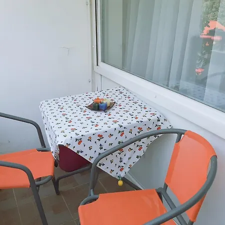 Apartment Clara *